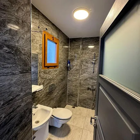 Nous Boutique * Кушадасы